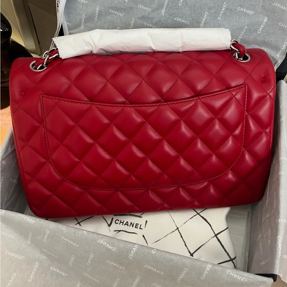 đź–¤SOLD ON WEBSITEđź–¤100% authentic CHANEL classic jumbo double flap red lambskin - Picture 8 of 9